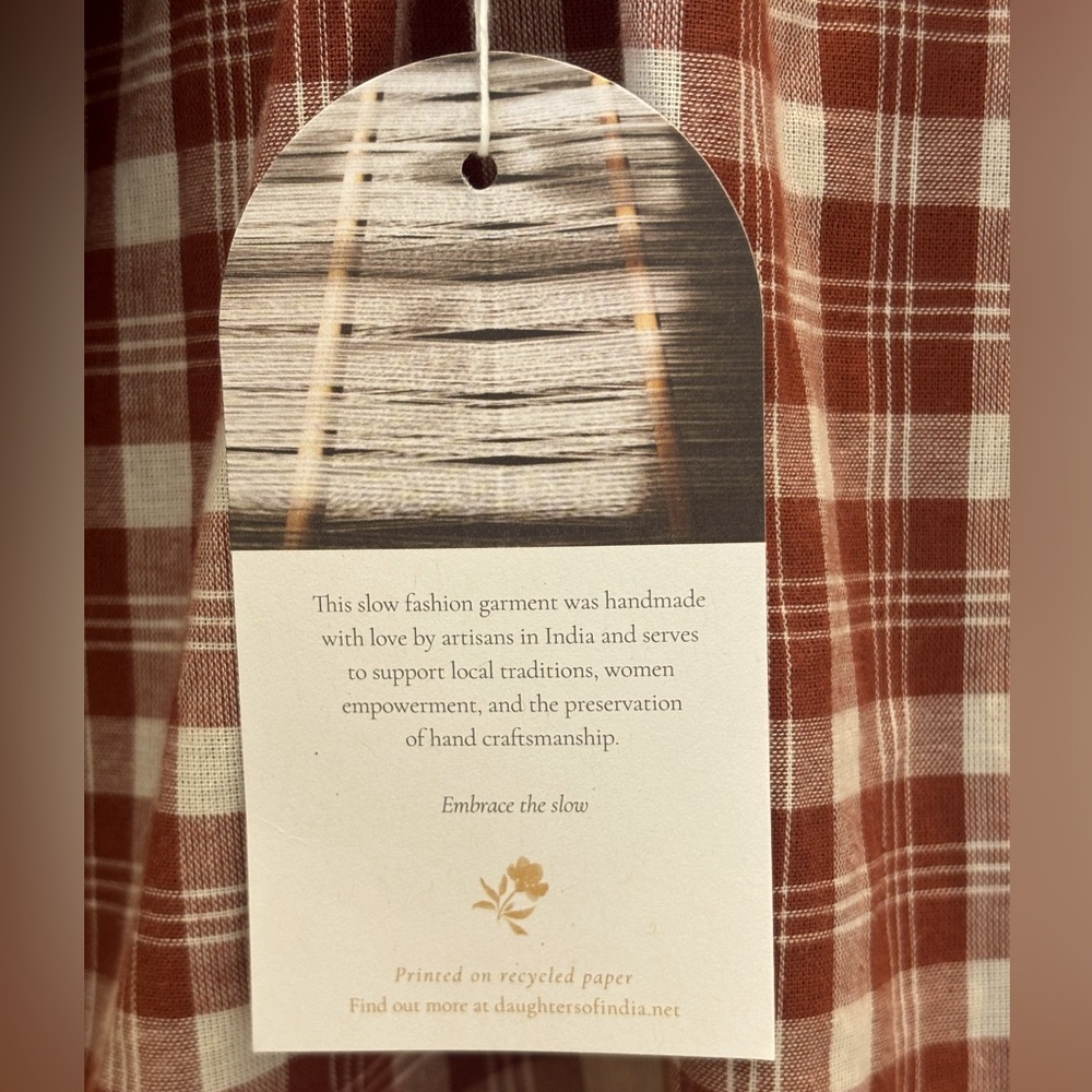 Daughters of India Poet Blouse NWT - Picture 9 of 14